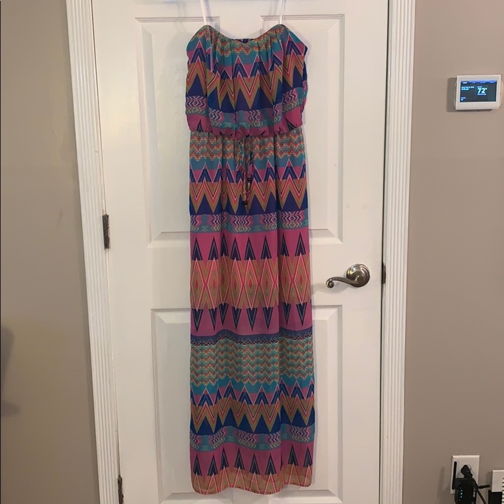 Women’s dress